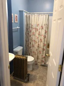 Hickory House Inn - Baño