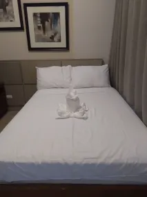 Mactan Newtown by Javadrea - Room