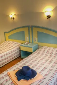 Bezay Hotel - Room