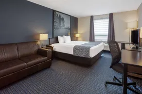 Super 8 by Wyndham Lachenaie/Terrebonne - Chambre
