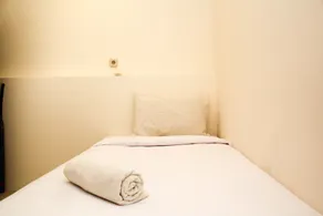 Fully Furnished with Cozy Design 2BR The Bellezza Apartment - Zimmer