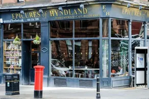 7 Crown Gardens Glasgow - Restaurang