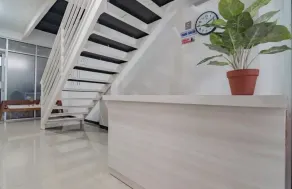 Hotel O 95063 Afifah Syariah Guest House Manado - Reception