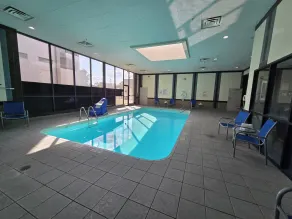 Holiday Inn Cincinnati-Eastgate by IHG - Piscina