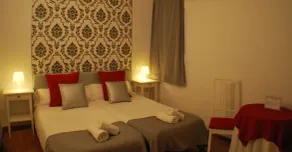 Petit Hotel - Chambre