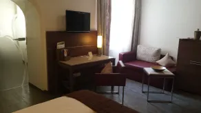 Hotel-Restaurant Pfälzer Hof - Room