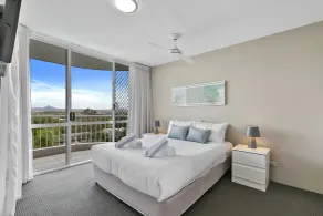 Noosa Hill Resort - Quarto