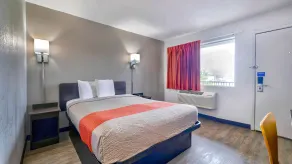 Motel 6-Gallup, NM - Rum