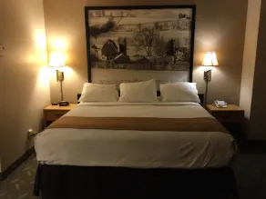 Super 8 by Wyndham Monroe WI - Zimmer
