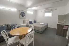 Bermagui Motor Inn - Zimmer