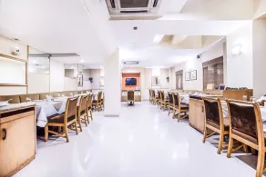 Hotel Gandharva Shivajinagar - Restaurant