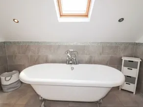 4 Bodnant Road - Salle de bain