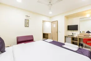 LYNQ-CICO - Room