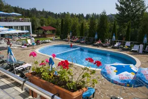 Relax Coop Hotel - Piscina