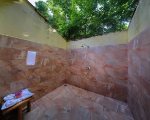 Aranyak Resort - Baño