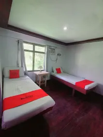 RedDoorz near San Juanico Bridge - Chambre
