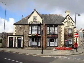 The Vyvyan Arms Hotel - Image 1