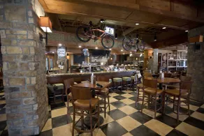 ClubHouse Hotel and Suites - Restaurant