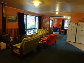 Glowworm Lodge - Salón en el vestíbulo