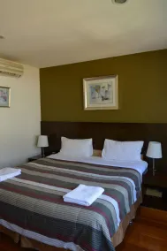 YTI Garden Hotel - Room