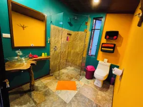 El Sol Monteverde - Bathroom