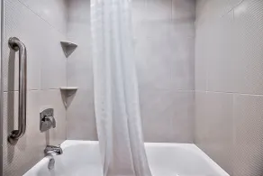 Comfort Inn & Suites South - Bathroom