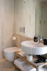 60 Balconies Art - Salle de bain