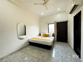 Hotel Vrinda Sarovar  - Zimmer