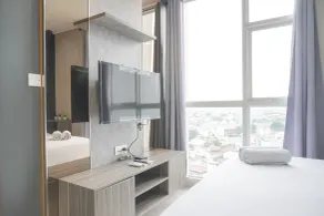 Modern and Comfort Stay 2BR at Ciputra International Apartment By Travelio - Rum