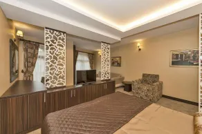 Romeo Hotel - Camera