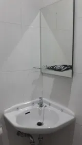 RedDoorz Syariah near UNSOED - Bathroom