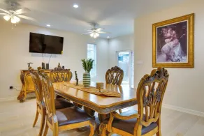 Wfh-friendly Brownsville Home w/ Private Patio - Interiør