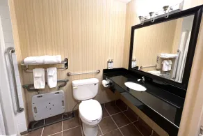 Ramada by Wyndham Prince Albert - Salle de bain