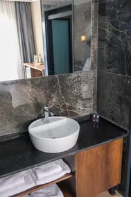 Gargaron Beach Hotel - Bathroom