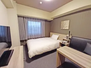 Hotel Route-Inn Yamanashi Chuo - Chambre