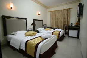 Cedar Hotel - Room
