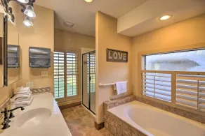Grand Bellville Estate at 'clear Creek Ranch' - Bad