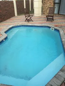 King Guest Lodge - Pool