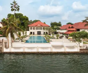 Taj Malabar Resort & Spa, Cochin. - Pool