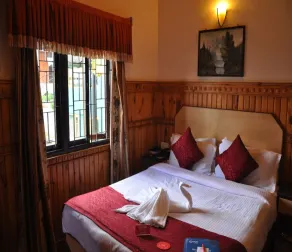 Pine Borough Inn - Room