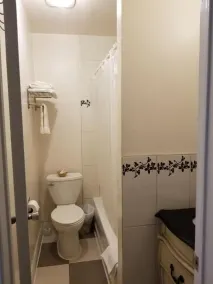 Lantern City Suites - Salle de bain