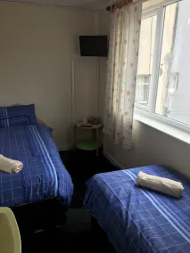 The Merlin Hotel - Rum