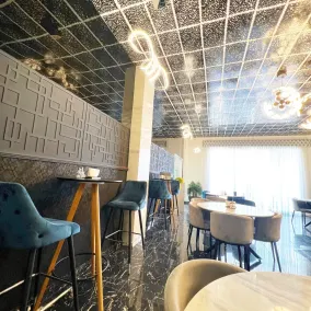Basha Hotel & Restaurant - Restaurant