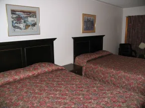 Seven Oakes Motel - Chambre