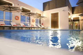 Centro Corniche Al Khobar by Rotana - Piscine