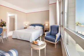 Hotel Sina Astor - Zimmer