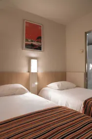 Inter-Hôtel Espace Cité - Chambre