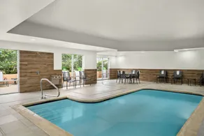 Fairfield Inn and Suites by Marriott Birmingham Fultondale / I-65 - Piscine