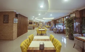 Han Deluxe Hotel - Restaurante