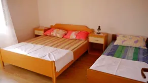 Gemütliche 1-Zimmer-Wohnung mit Meerblick - Zimmer